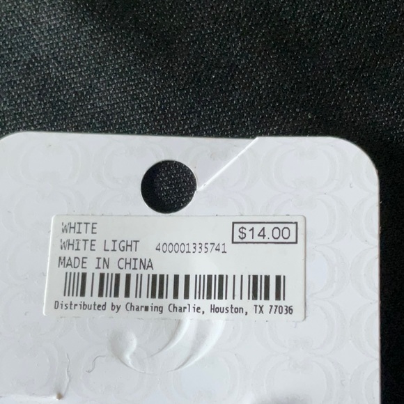 Faux Pearl Necklace, & 3 Pairs of Earrings, Beautiful 🔥🔥🔥🔥 $21 - Picture 6 of 7